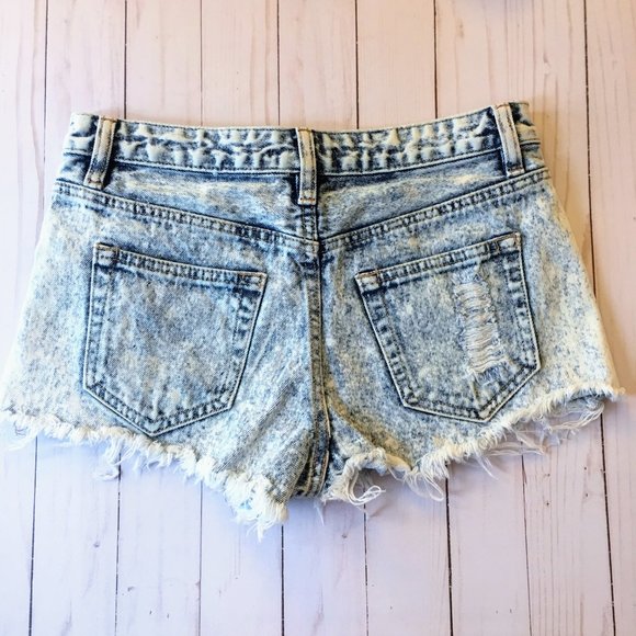 Forever21 Distressed Denim High Waist Cutoff Short - Picture 2 of 3